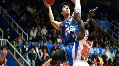 法甲第6轮：巴黎3-1力克雷恩，精彩对决回顾